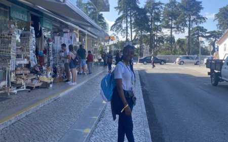 SOLO TRAVELLING: self care and all encompassing therapeutic experiences