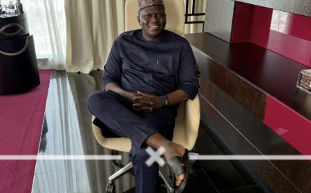 Wisdom Over Hype: How to Build Authentic Success and Avoid Financial Traps in Business