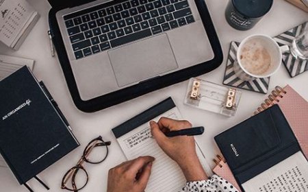 BUSINESS IDEAS TO START IN 2026 AS A FULL TIME EMPLOYEE